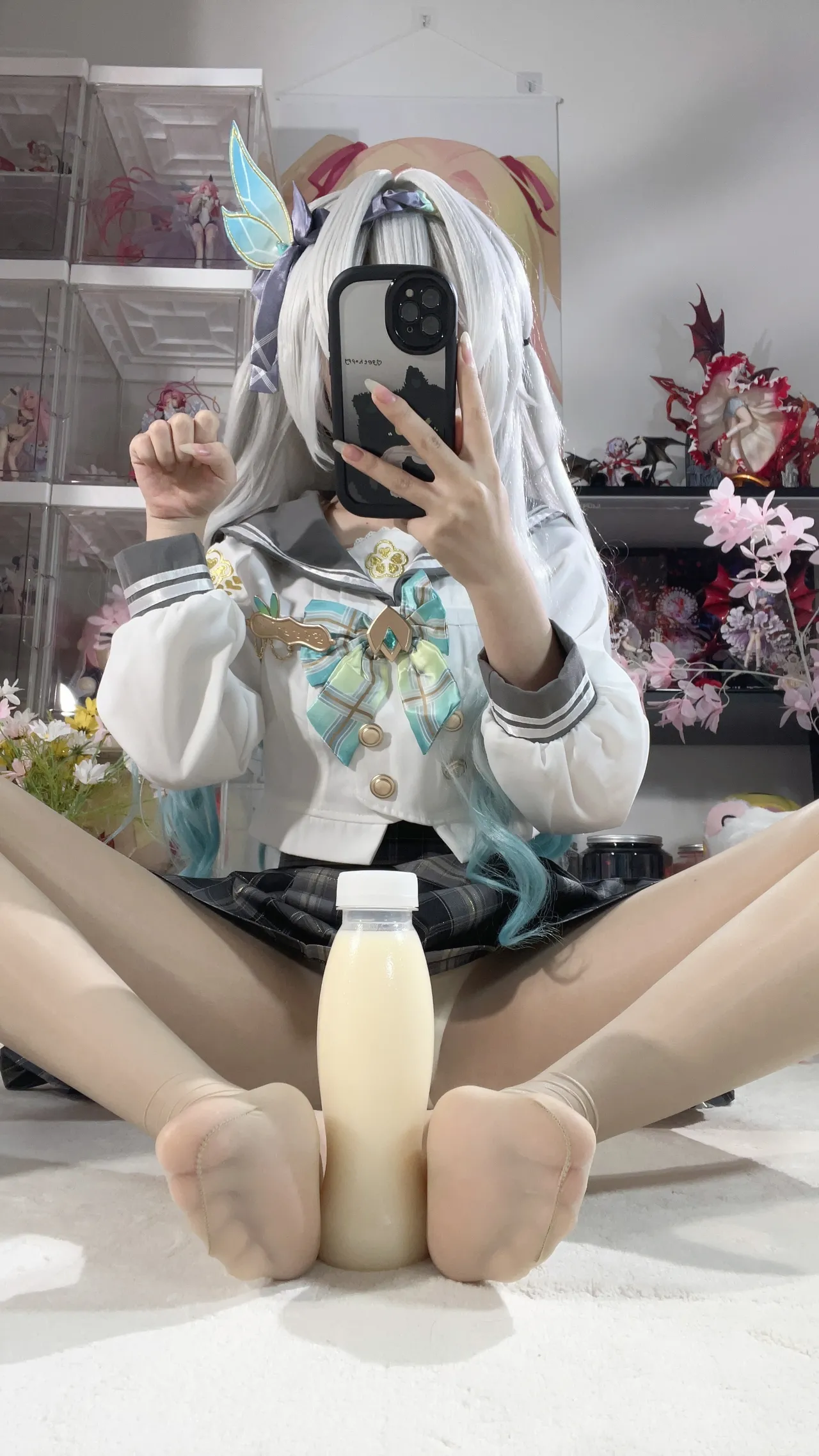 Shirly - Flowing Firefly Spring Gift (Honkai: Star Rail) Shirly - Flowing Firefly Spring Gift (Honkai: Star Rail)