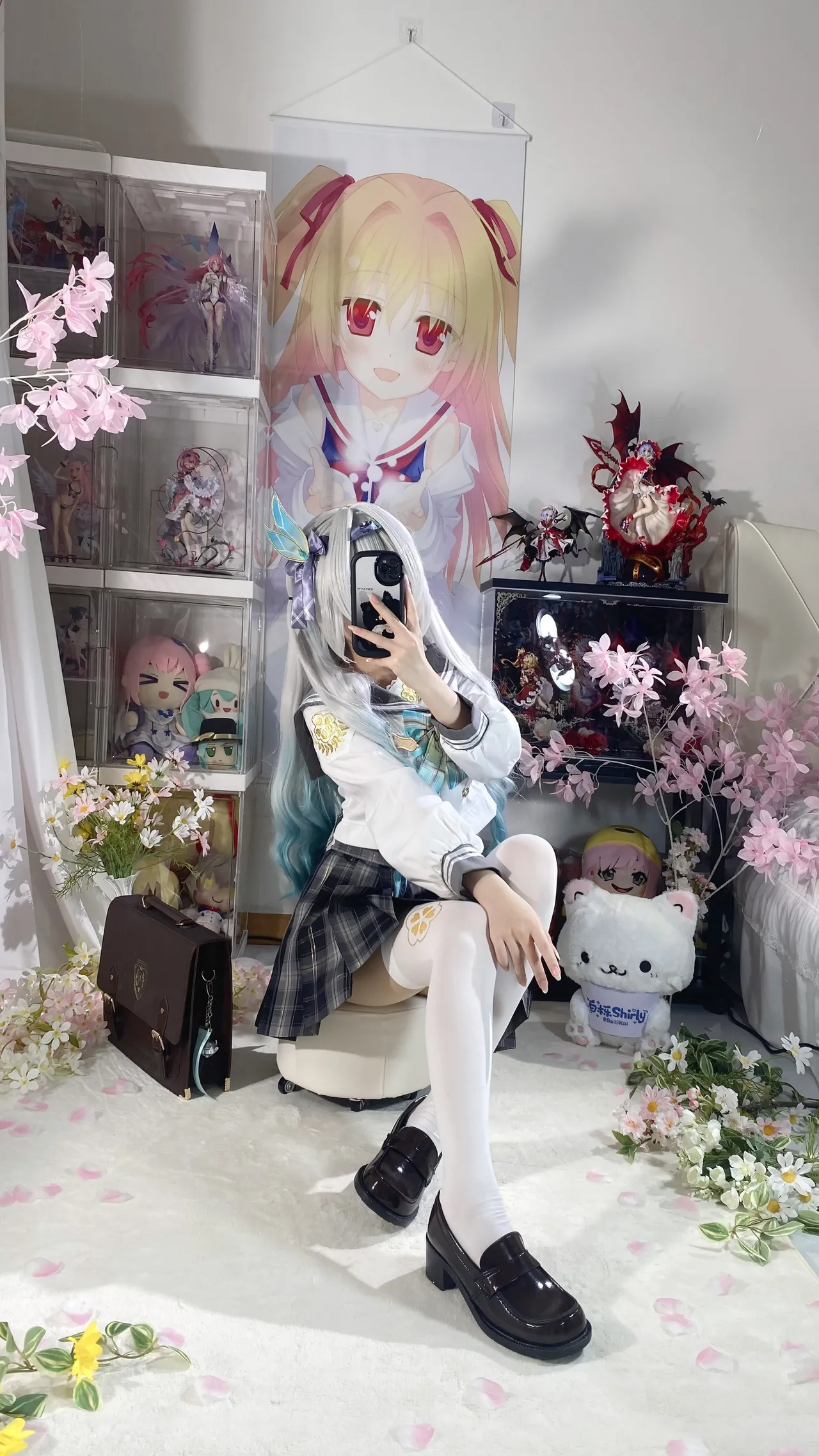 Shirly - Flowing Firefly Spring Gift (Honkai: Star Rail) Shirly - Flowing Firefly Spring Gift (Honkai: Star Rail)