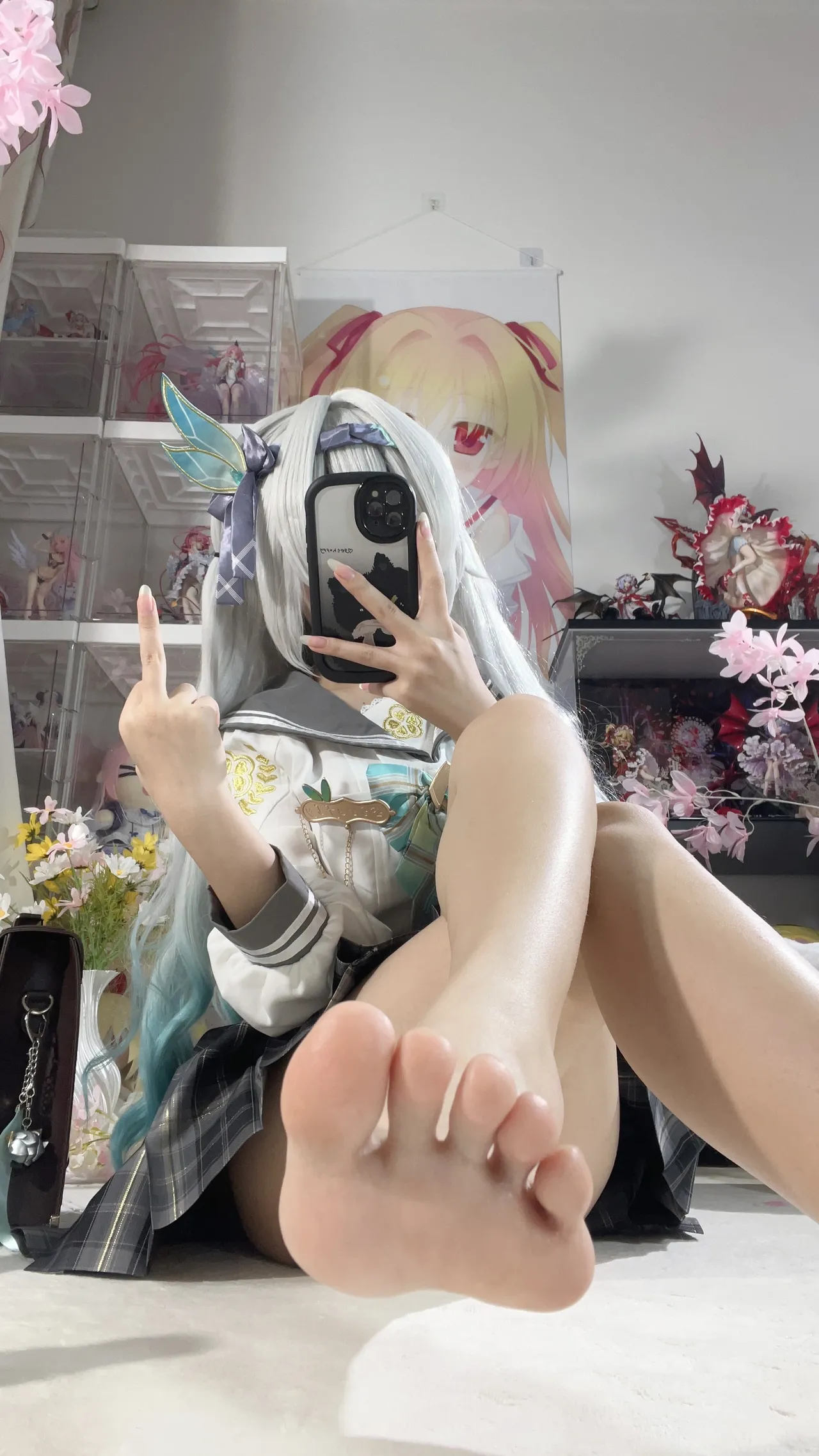 Shirly - Flowing Firefly Spring Gift (Honkai: Star Rail) Shirly - Flowing Firefly Spring Gift (Honkai: Star Rail)