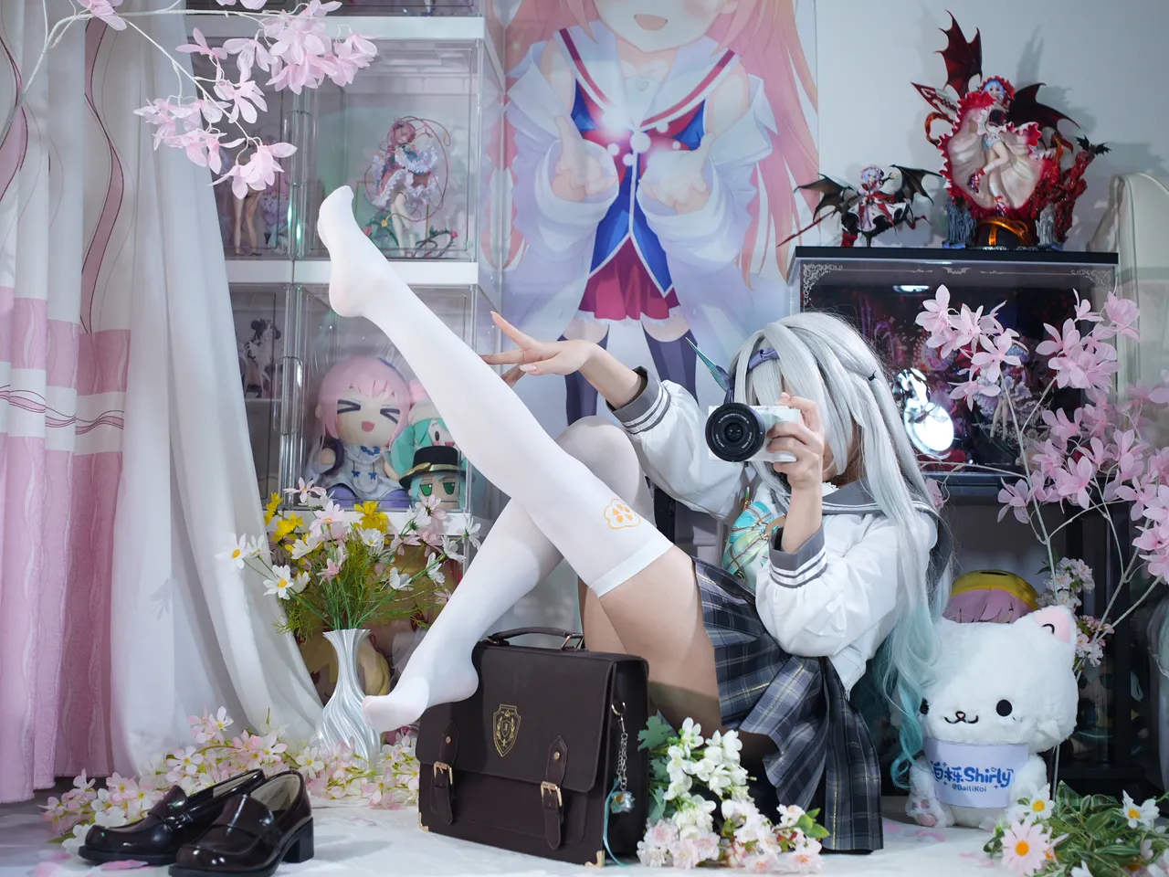 Shirly - Flowing Firefly Spring Gift (Honkai: Star Rail) Shirly - Flowing Firefly Spring Gift (Honkai: Star Rail)