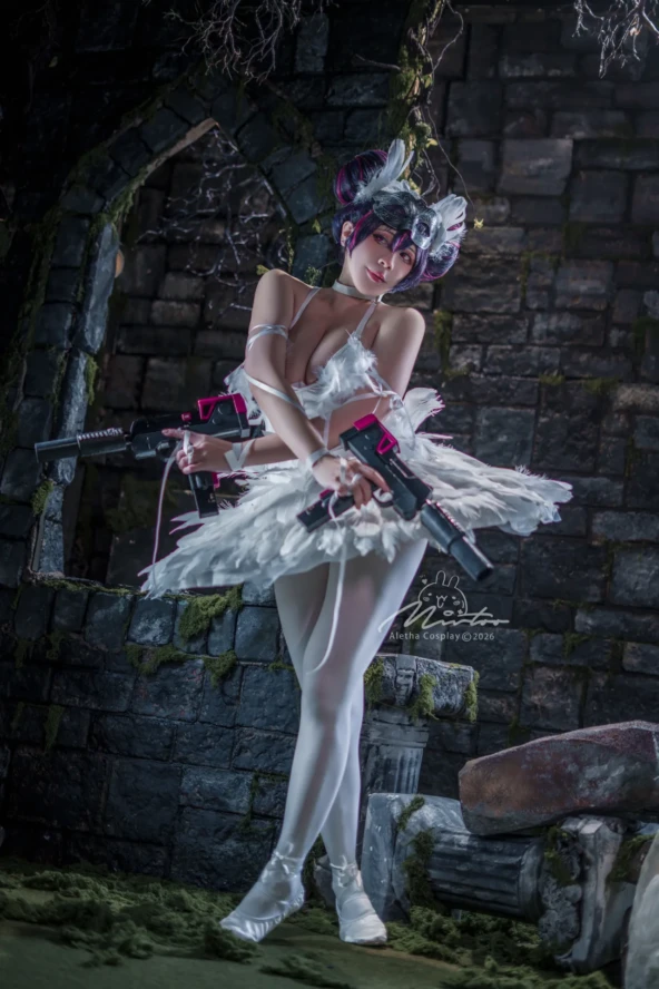 Aletha Cosplay - Quency: Escape Queen (Masquerade Swan) 4 Aletha Cosplay - Quency: Escape Queen (Masquerade Swan)