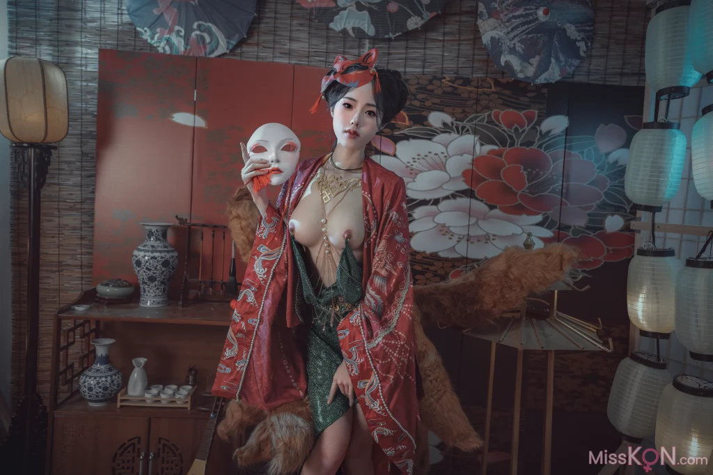 Coser@钛合金TiTi: 青丘赤狐 (64 photos) Coser@钛合金TiTi: 青丘赤狐 (64 photos)