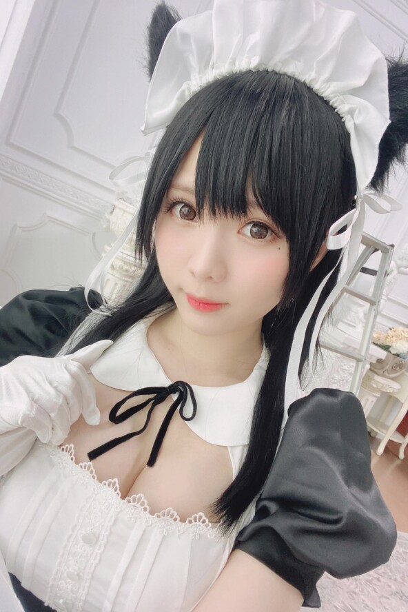霜月シmo 爱宕女仆 1 8 霜月シmo 爱宕女仆 1