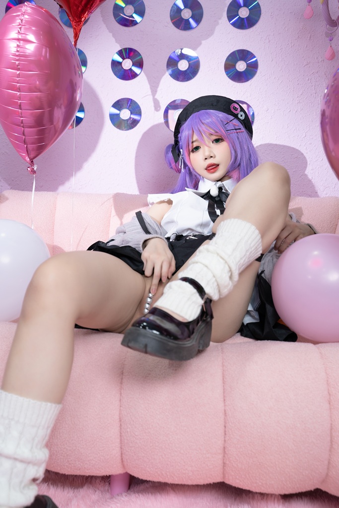 PoppaChan – Tokoyami Towa PoppaChan – Tokoyami Towa