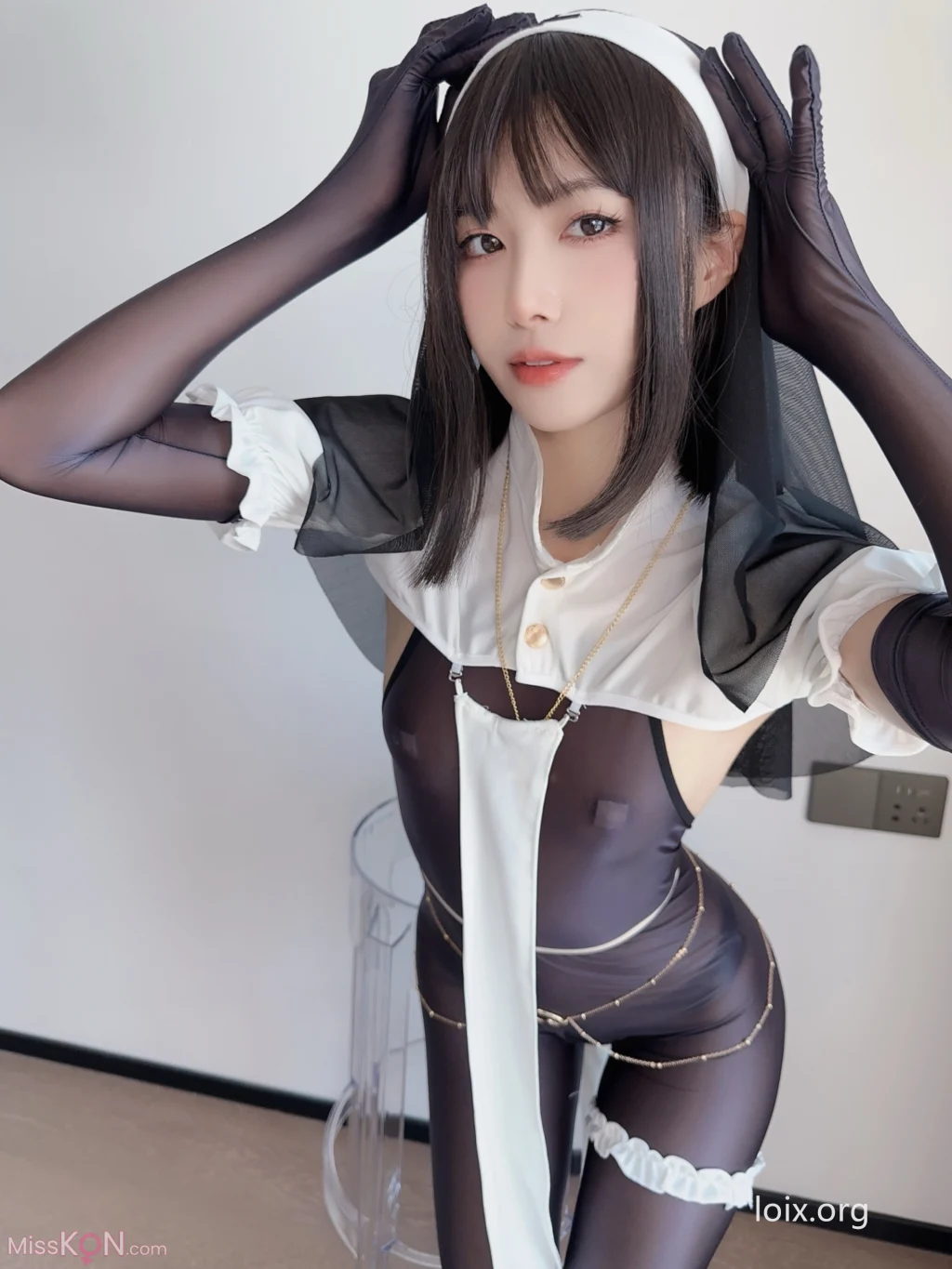 Coser@布丁大法 (Pudding Dafa): 战损修女 (52 photos + 3 videos) Coser@布丁大法 (Pudding Dafa): 战损修女 (52 photos + 3 videos)