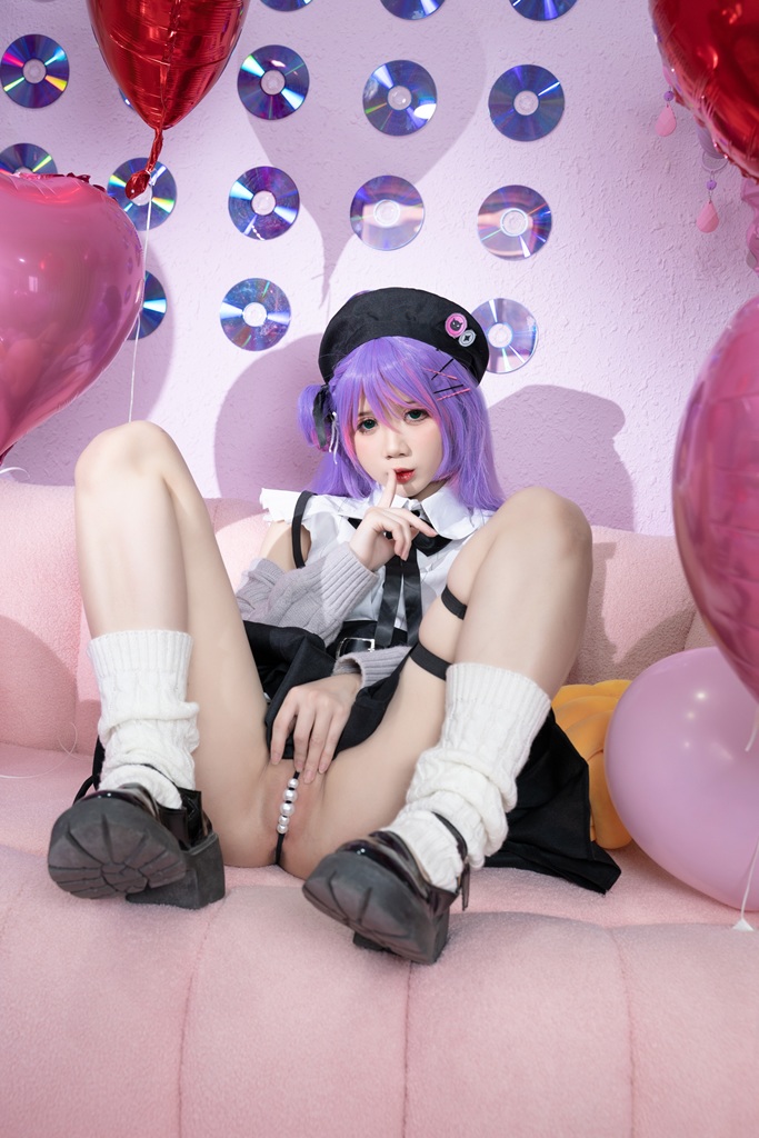 PoppaChan – Tokoyami Towa PoppaChan – Tokoyami Towa