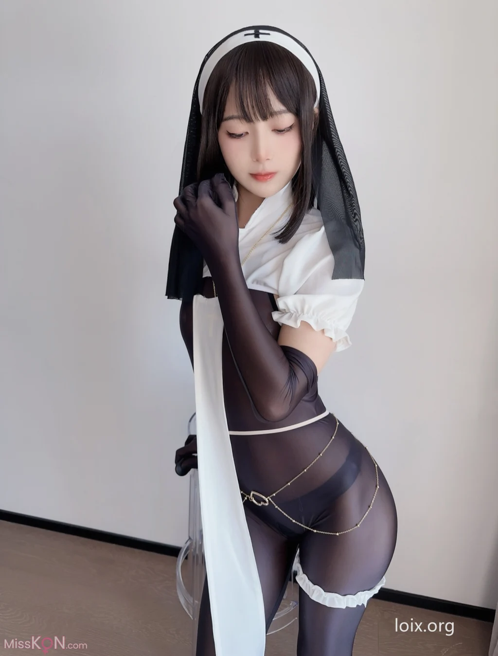 Coser@布丁大法 (Pudding Dafa): 战损修女 (52 photos + 3 videos) Coser@布丁大法 (Pudding Dafa): 战损修女 (52 photos + 3 videos)
