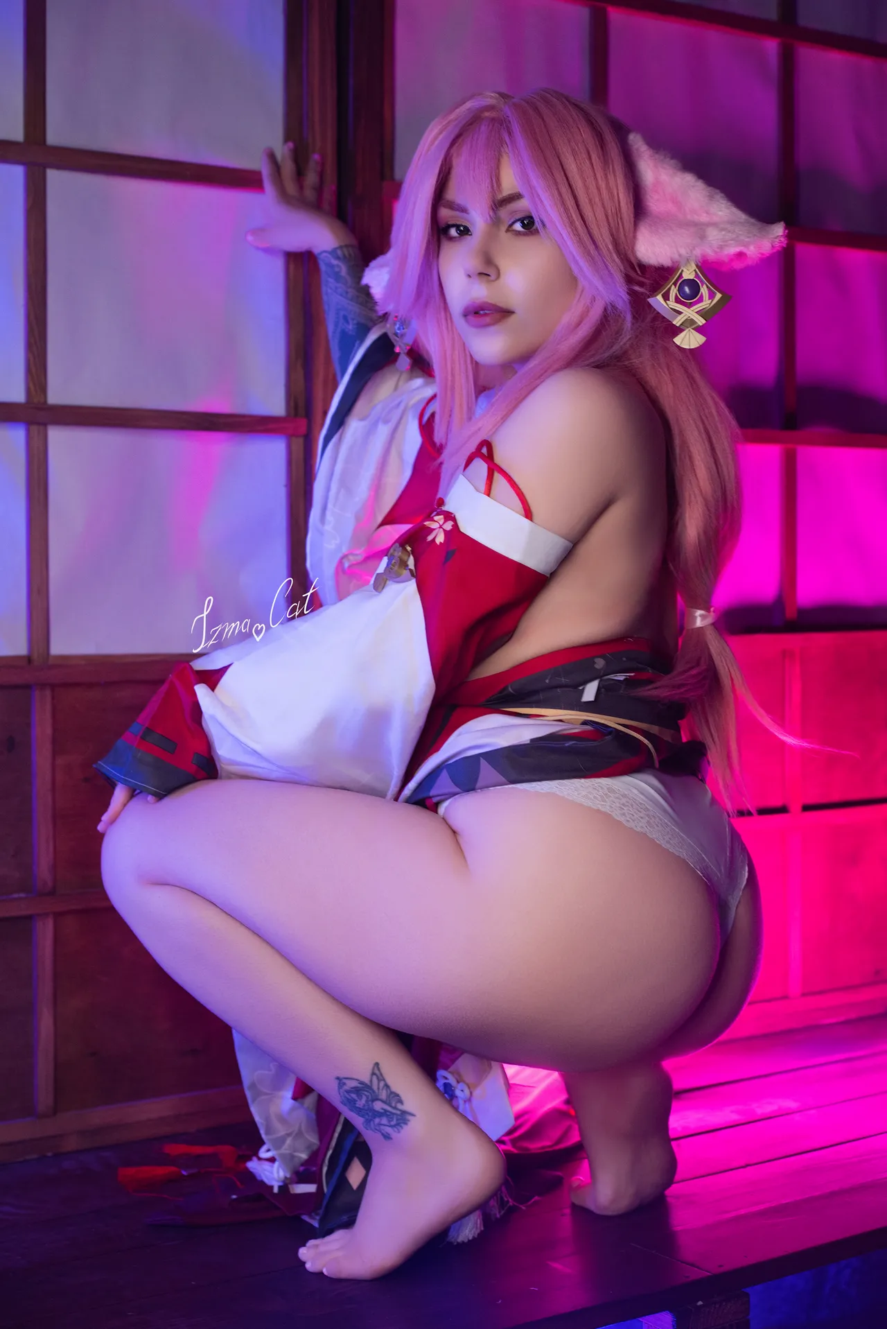 Izma Cat - Yae Miko Izma Cat - Yae Miko