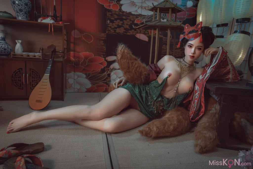 Coser@钛合金TiTi: 青丘赤狐 (64 photos) Coser@钛合金TiTi: 青丘赤狐 (64 photos)