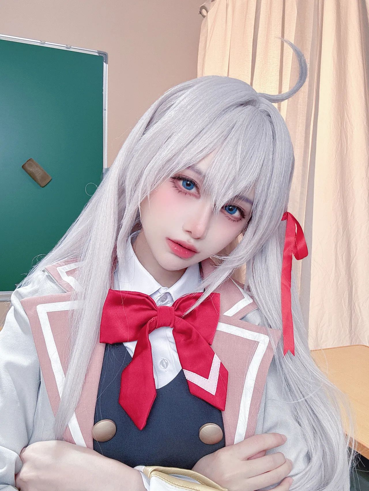 Shika Fawn Deer - Neighbor Ellie, who softly hides her shame in Russian from time to time Shika Fawn Deer - Neighbor Ellie, who softly hides her shame in Russian from time to time