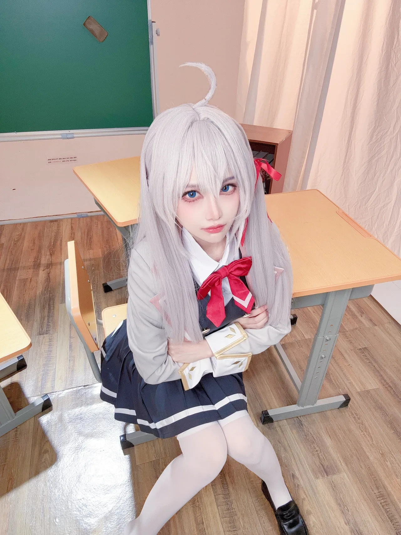 Shika Fawn Deer - Neighbor Ellie, who softly hides her shame in Russian from time to time Shika Fawn Deer - Neighbor Ellie, who softly hides her shame in Russian from time to time