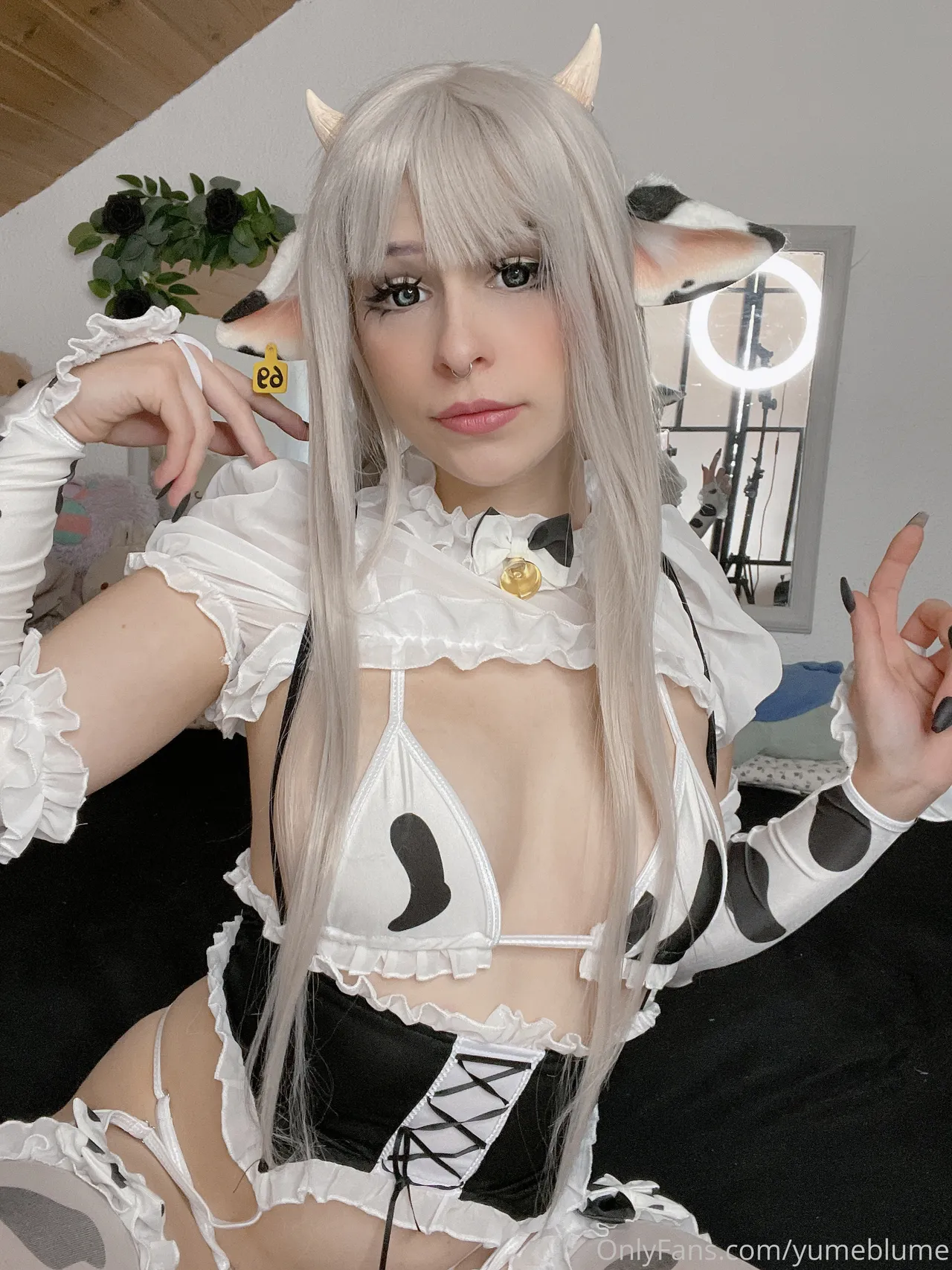 Yume Blume - Cow Tsuki Yume Blume - Cow Tsuki