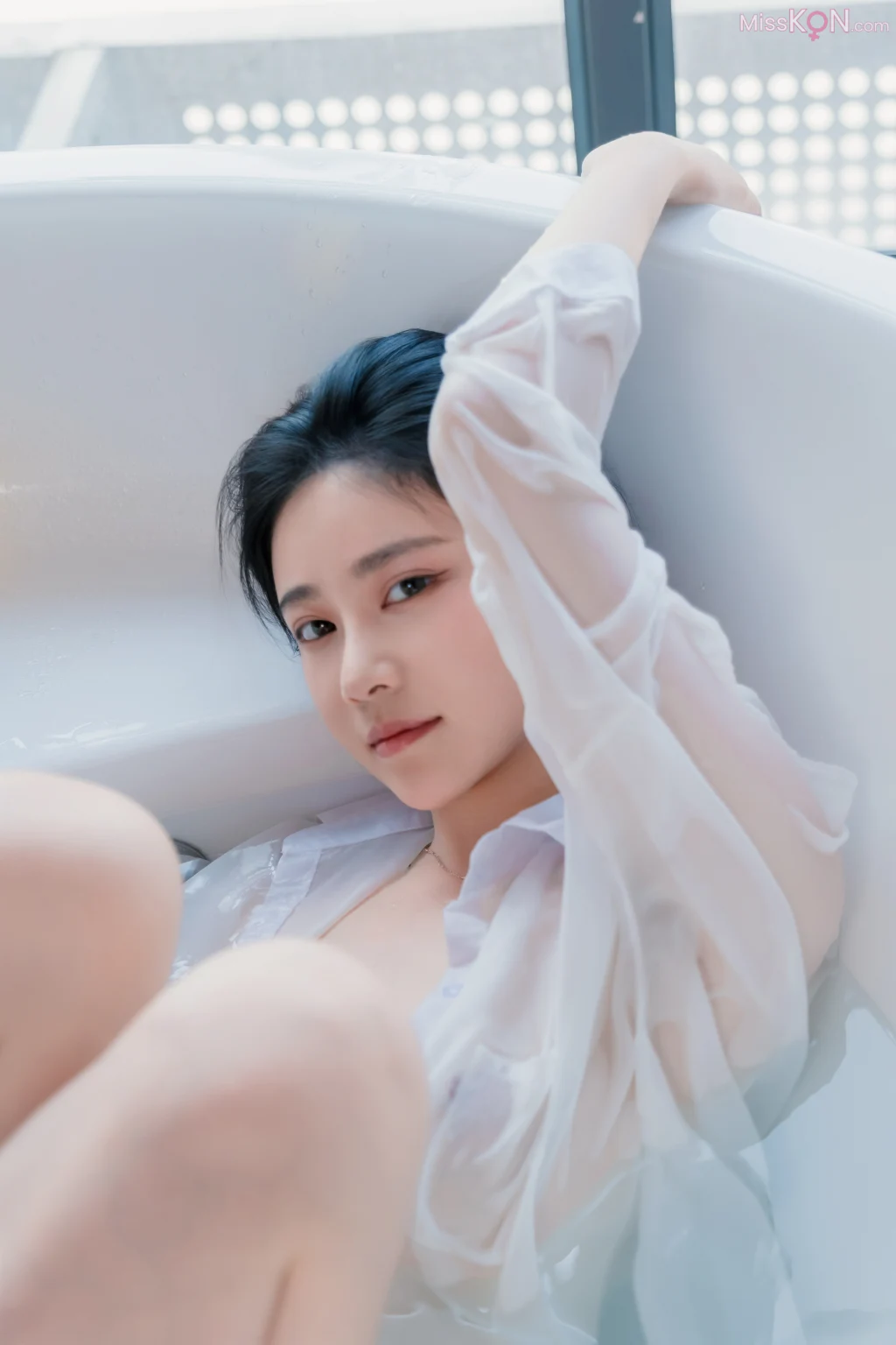 Coser@ Year Nnian: Bath Girl (81 photos) Coser@ Year Nnian: Bath Girl (81 photos)