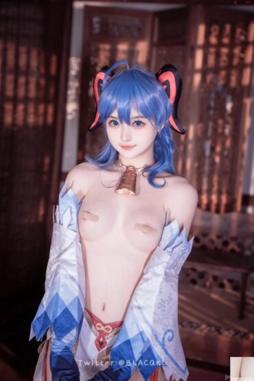 白莉愛吃巧克力 cosplay Ganyu – Genshin Impact B 4 白莉愛吃巧克力 cosplay Ganyu – Genshin Impact B