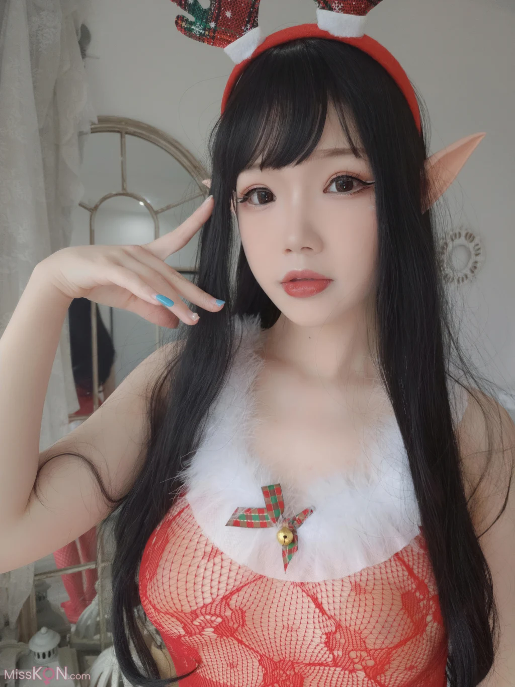 Coser@雪晴Astra: 圣诞节自拍 (140 photos) Coser@雪晴Astra: 圣诞节自拍 (140 photos)