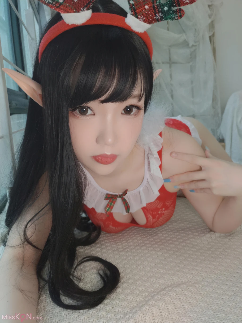 Coser@雪晴Astra: 圣诞节自拍 (140 photos) Coser@雪晴Astra: 圣诞节自拍 (140 photos)