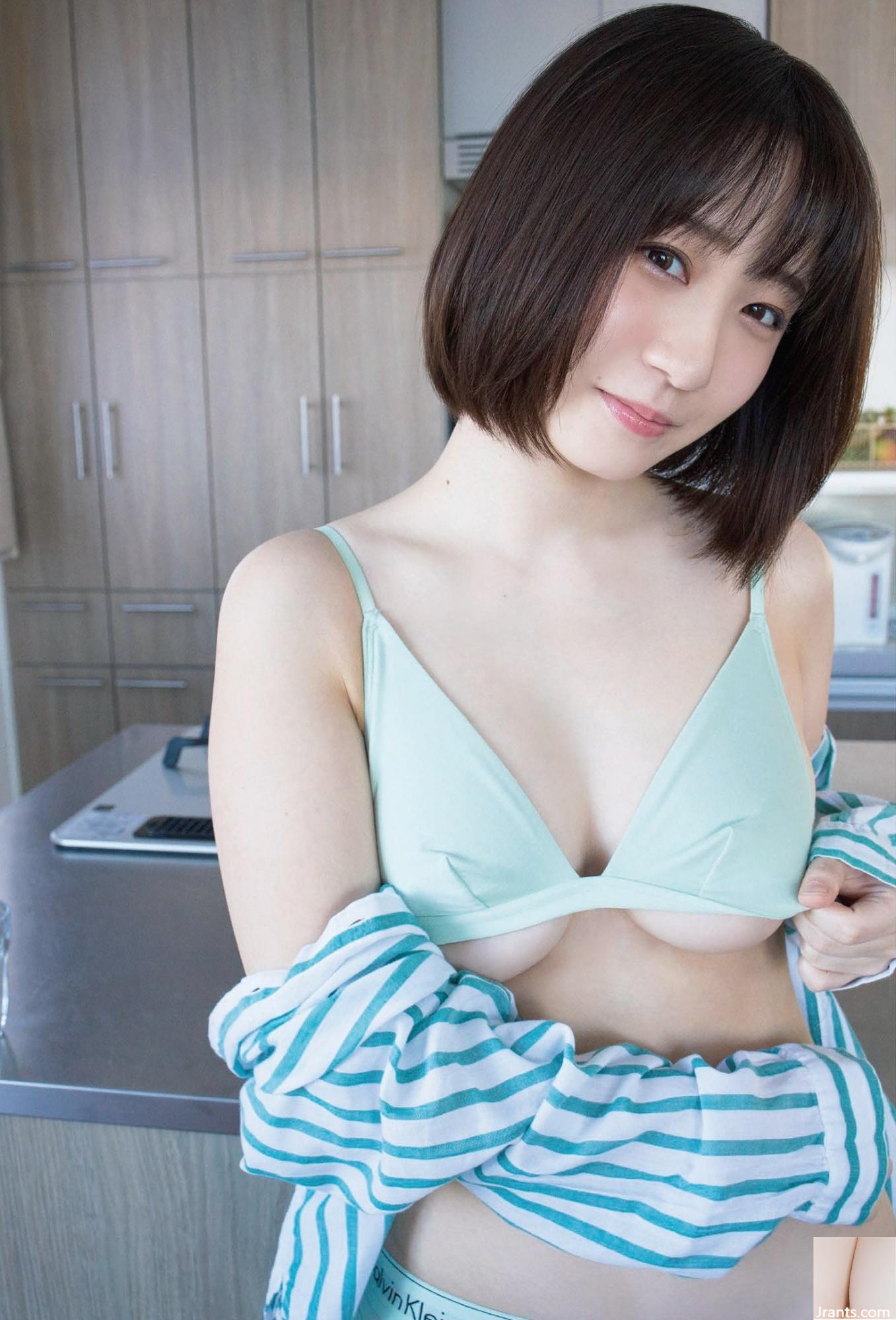 (Moe Iori) Cos Goddess Twin Peaks are about to come out~ The buttocks are also very foul (10P) (Moe Iori) Cos Goddess Twin Peaks are about to come out~ The buttocks are also very foul (10P)