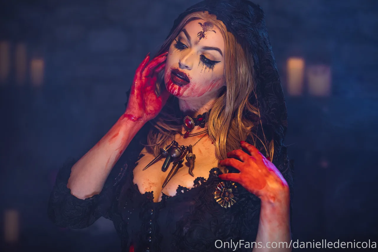 Danielle DeNicola - Bela Dimitrescu Danielle DeNicola - Bela Dimitrescu