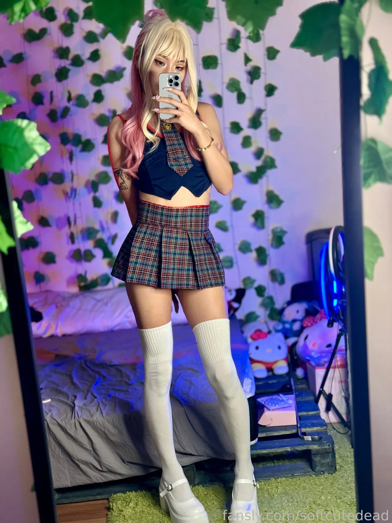 Soft Cute Dead - Marin Soft Cute Dead - Marin