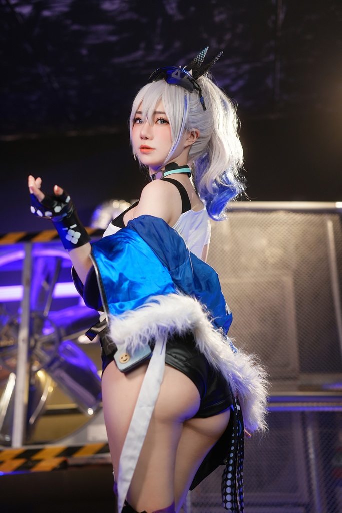 Sally Dorasnow – Silver Wolf (Honkai: Star Rail) Sally Dorasnow – Silver Wolf (Honkai: Star Rail)