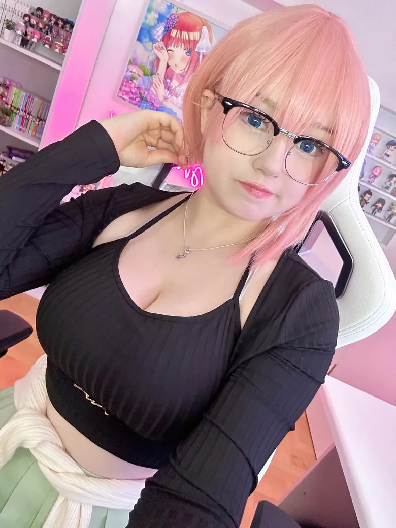 Upminaa - Ichika Upminaa - Ichika