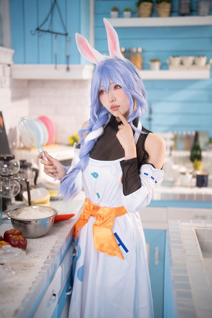 Ely – Pekomama 1 Ely – Pekomama 1