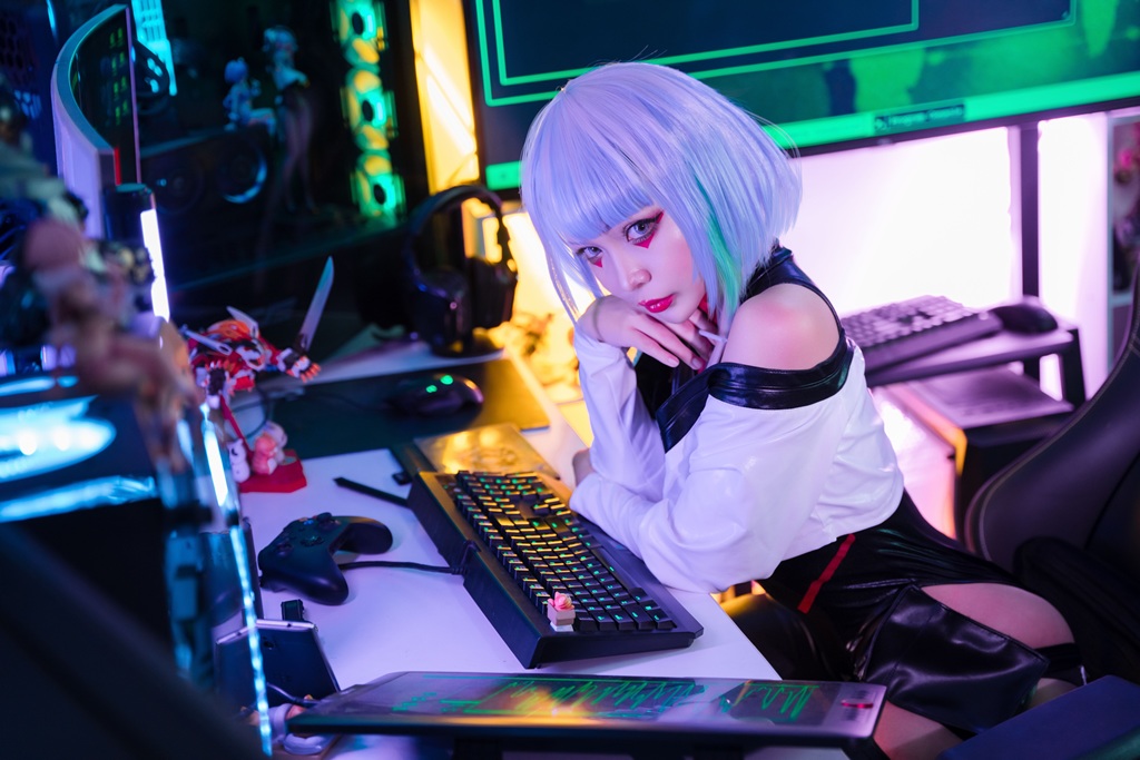 Umeko J – Lucy (Cyberpunk Edgerunners) Umeko J – Lucy (Cyberpunk Edgerunners)