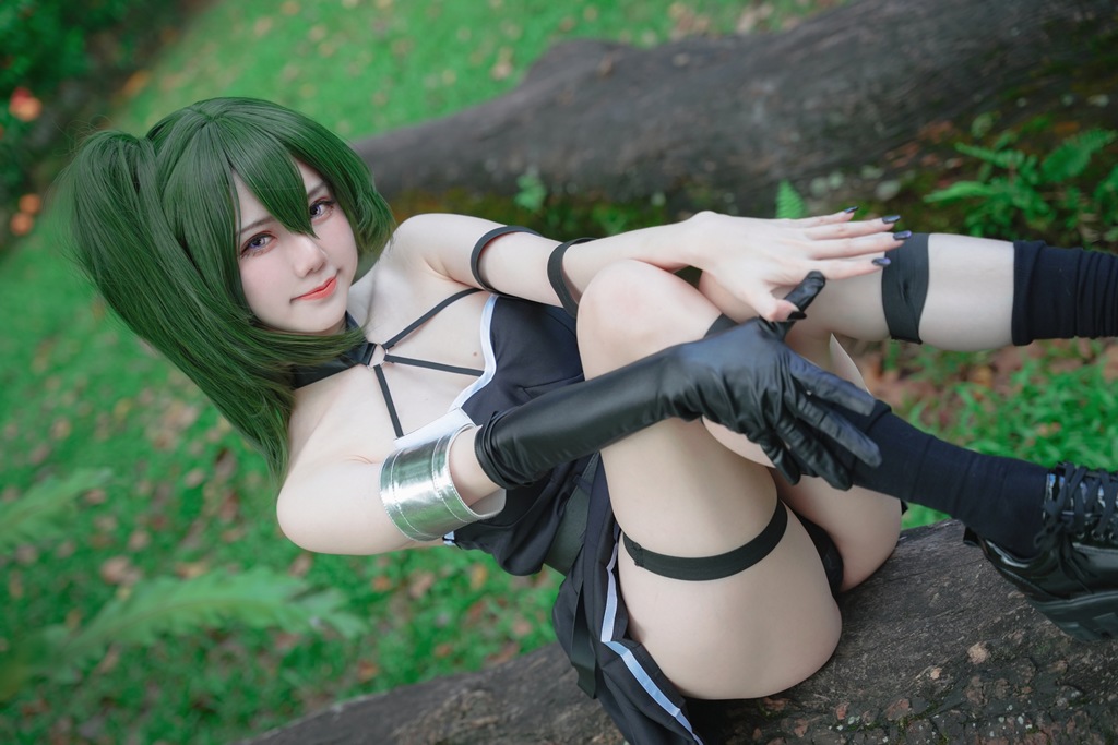 Sally Dorasnow – Ubel 3 Sally Dorasnow – Ubel 3