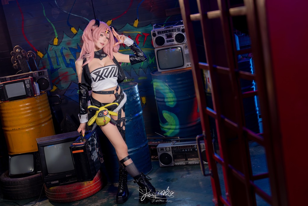 Yaokoututu 咬人小小兔 – Nicole (Zenless Zone Zero) Yaokoututu 咬人小小兔 – Nicole (Zenless Zone Zero)