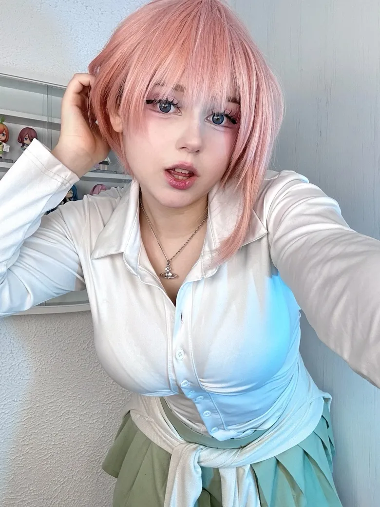 Upminaa - Ichika Upminaa - Ichika