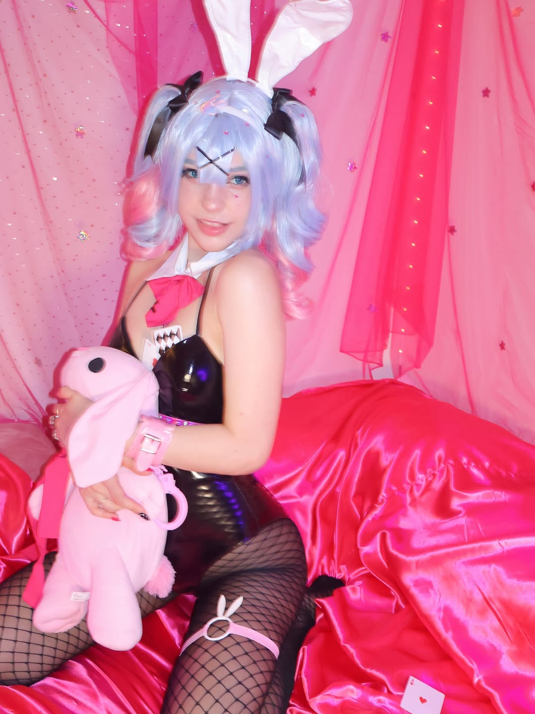 Rabbit Hole Miku Cosplay (muserabbina) Rabbit Hole Miku Cosplay (muserabbina)