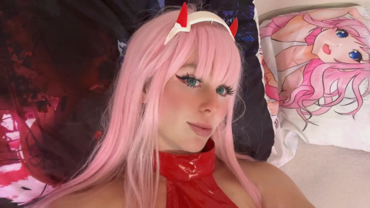 Dana Duh Buffalo - Zero Two 2 Dana Duh Buffalo - Zero Two 2