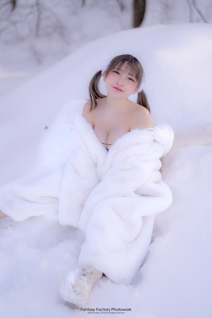 Fantasy Factory 小丁 – Snow Rabbit Fantasy Factory 小丁 – Snow Rabbit