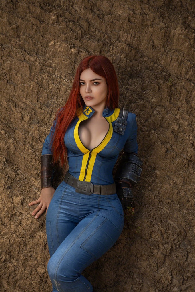Kalinka Fox – Vault Dweller 1 Kalinka Fox – Vault Dweller 1