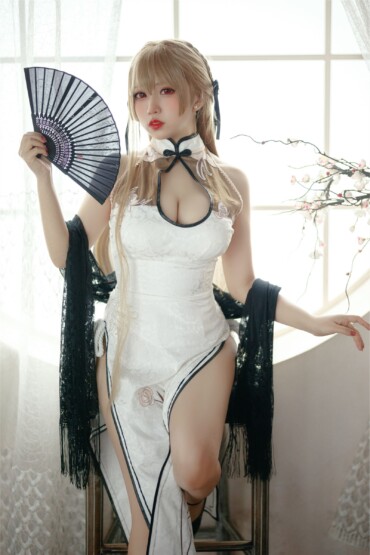Cat Field Saint Nai Nai - NO.06 White Jade Beauty 5 Cat Field Saint Nai Nai - NO.06 White Jade Beauty