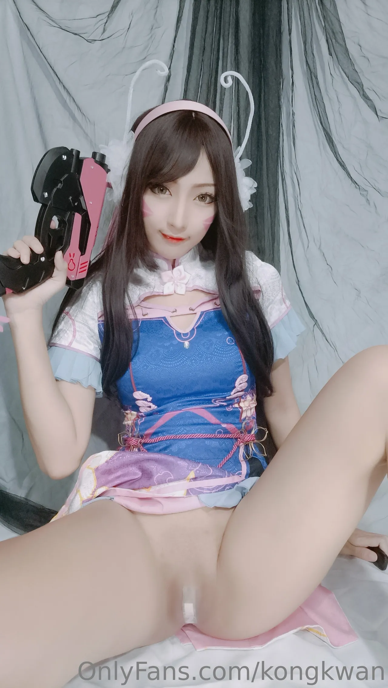 Kong Kwan - D.Va Kong Kwan - D.Va