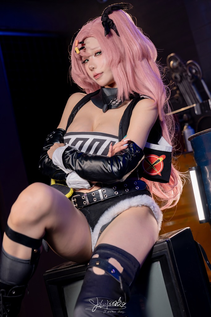 Yaokoututu 咬人小小兔 – Nicole (Zenless Zone Zero) Yaokoututu 咬人小小兔 – Nicole (Zenless Zone Zero)