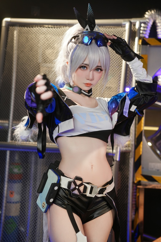 Sally Dorasnow – Silver Wolf (Honkai: Star Rail) Sally Dorasnow – Silver Wolf (Honkai: Star Rail)
