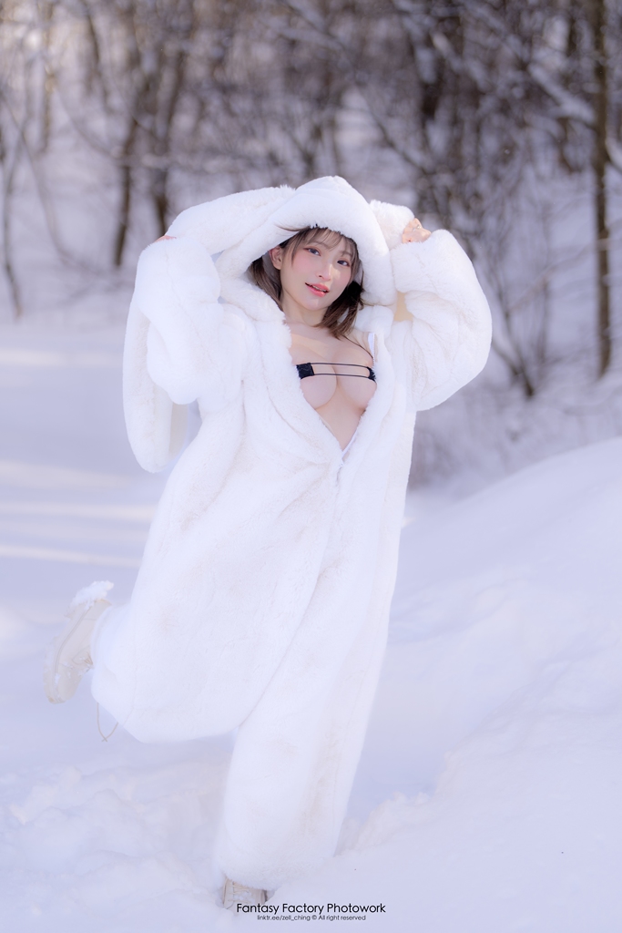 Fantasy Factory 小丁 – Snow Rabbit Fantasy Factory 小丁 – Snow Rabbit