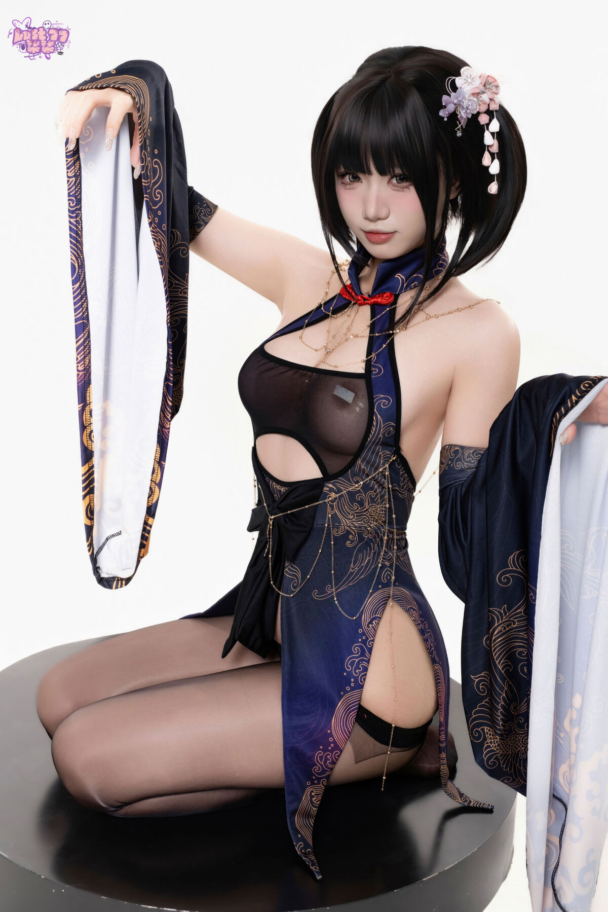 Coser@ Qi Qi Be Good - Zidian (70P) Coser@ Qi Qi Be Good - Zidian (70P)
