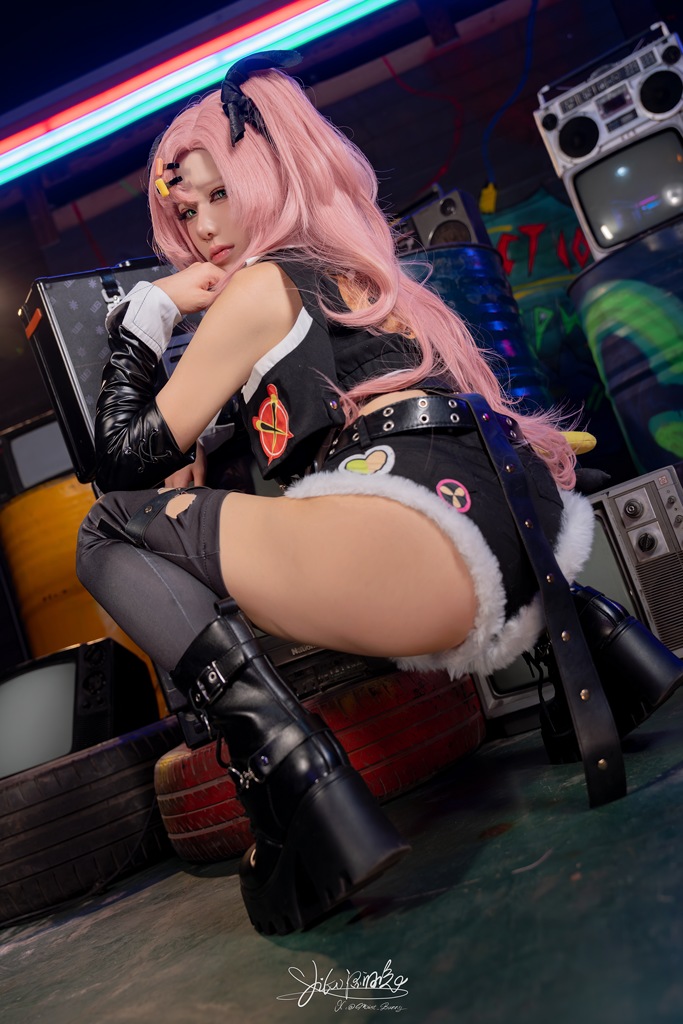Yaokoututu 咬人小小兔 – Nicole (Zenless Zone Zero) Yaokoututu 咬人小小兔 – Nicole (Zenless Zone Zero)