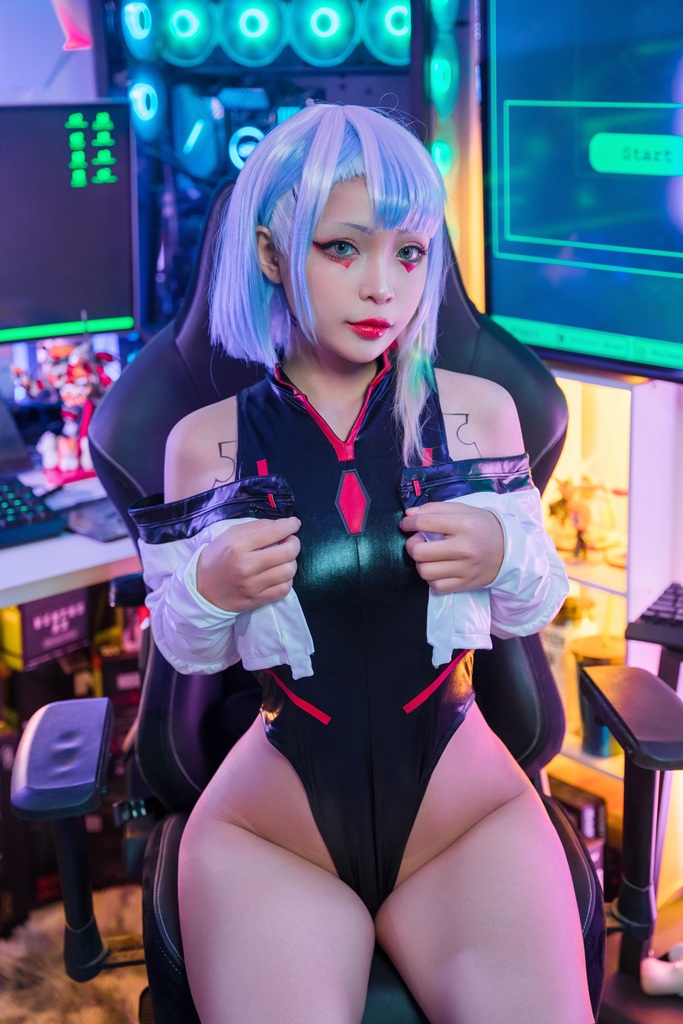 Umeko J – Lucy (Cyberpunk Edgerunners) Umeko J – Lucy (Cyberpunk Edgerunners)