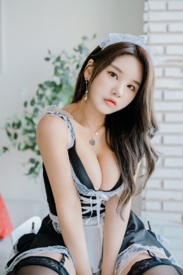 SaintPhotoLife Vol.001 Zzyuri 쮸리 - Maid 1 SaintPhotoLife Vol.001 Zzyuri 쮸리 - Maid