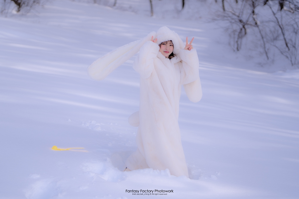 Fantasy Factory 小丁 – Snow Rabbit Fantasy Factory 小丁 – Snow Rabbit