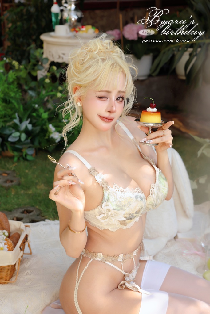 Byoru – Birthday Picnic Date Byoru – Birthday Picnic Date