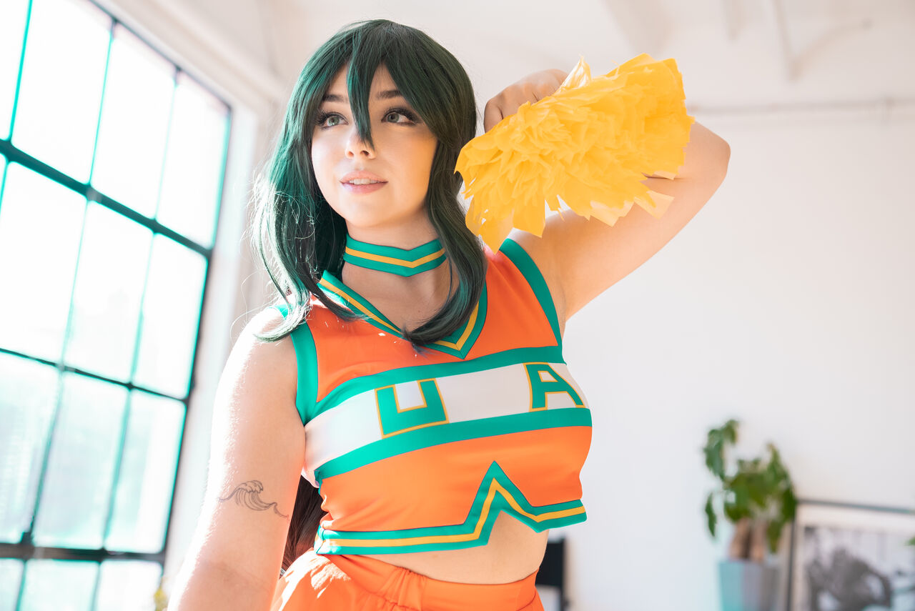 Serinide - Cheerleader Tsuyu Serinide - Cheerleader Tsuyu