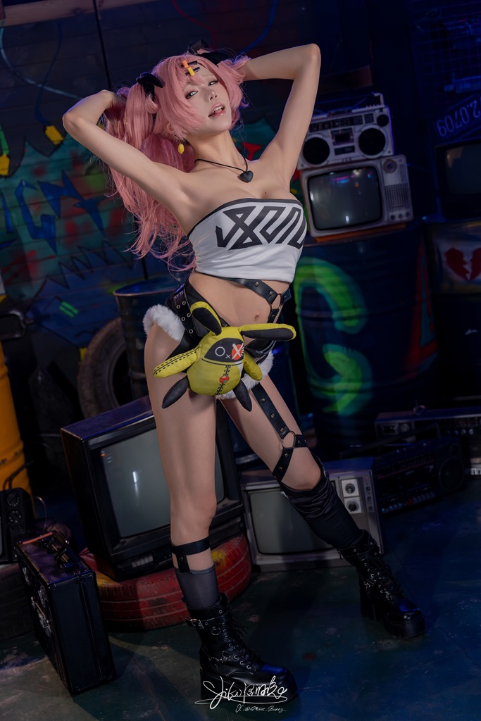 Yaokoututu 咬人小小兔 – Nicole (Zenless Zone Zero) Yaokoututu 咬人小小兔 – Nicole (Zenless Zone Zero)