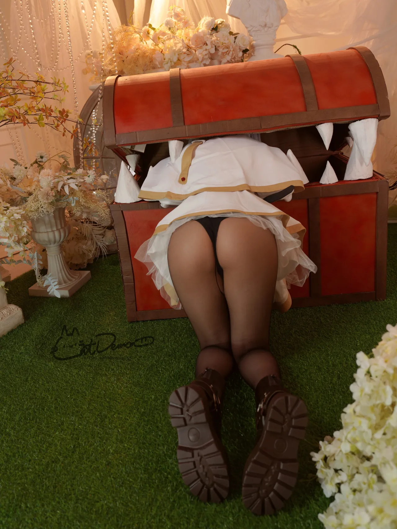 CatDemon Your Meow Cub - Funeral Frilian Frilian CatDemon Your Meow Cub - Funeral Frilian Frilian