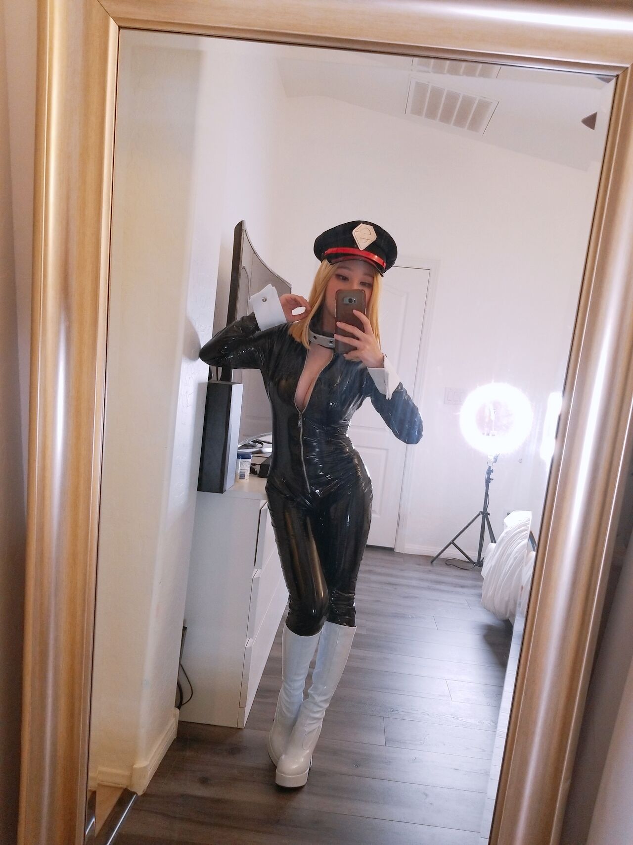 Rinnie Riot - Camie Rinnie Riot - Camie