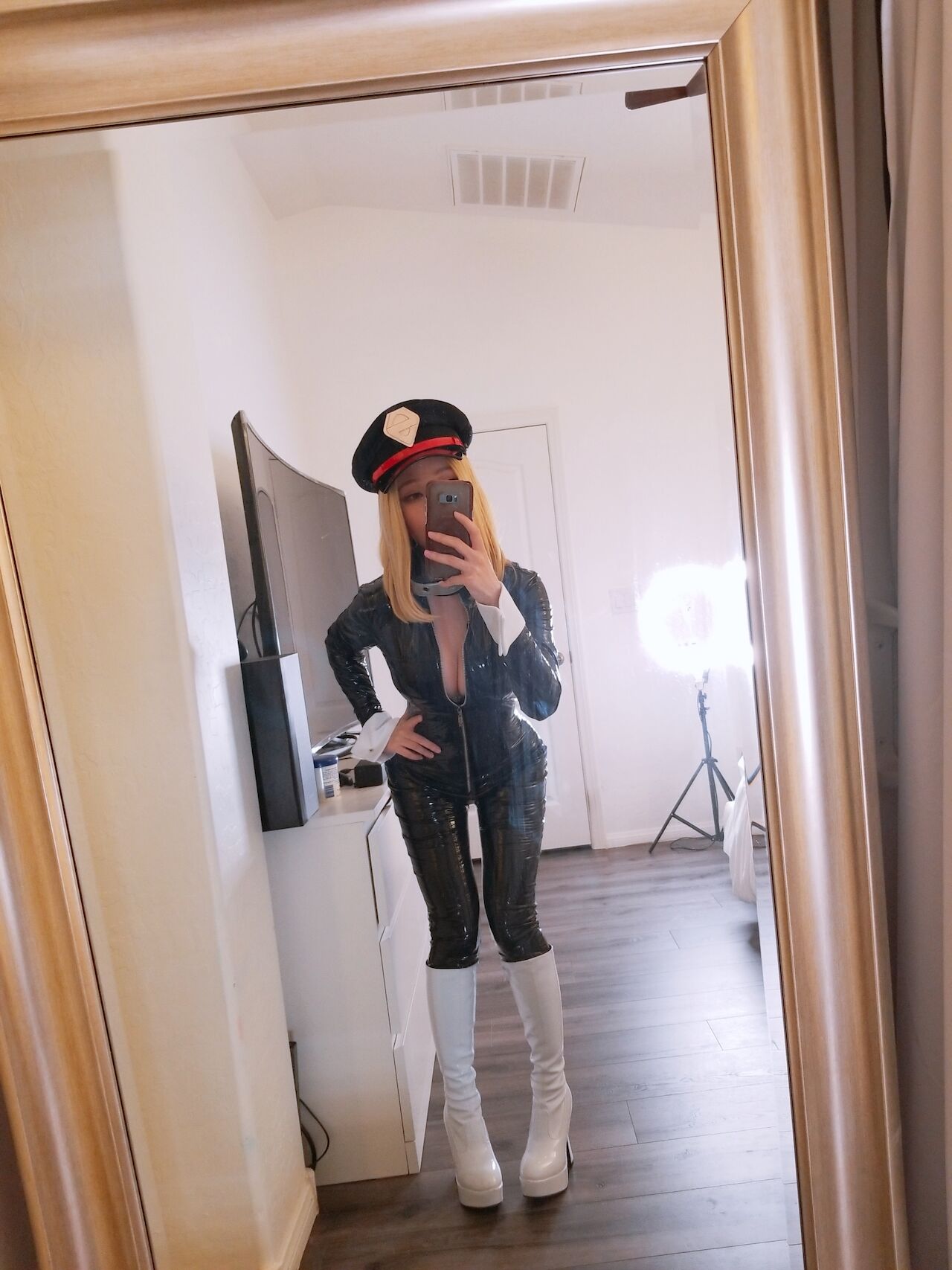 Rinnie Riot - Camie Rinnie Riot - Camie